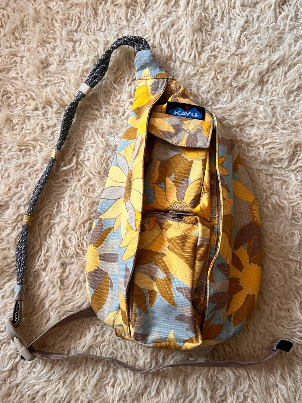 NWOT Kavu rope bag